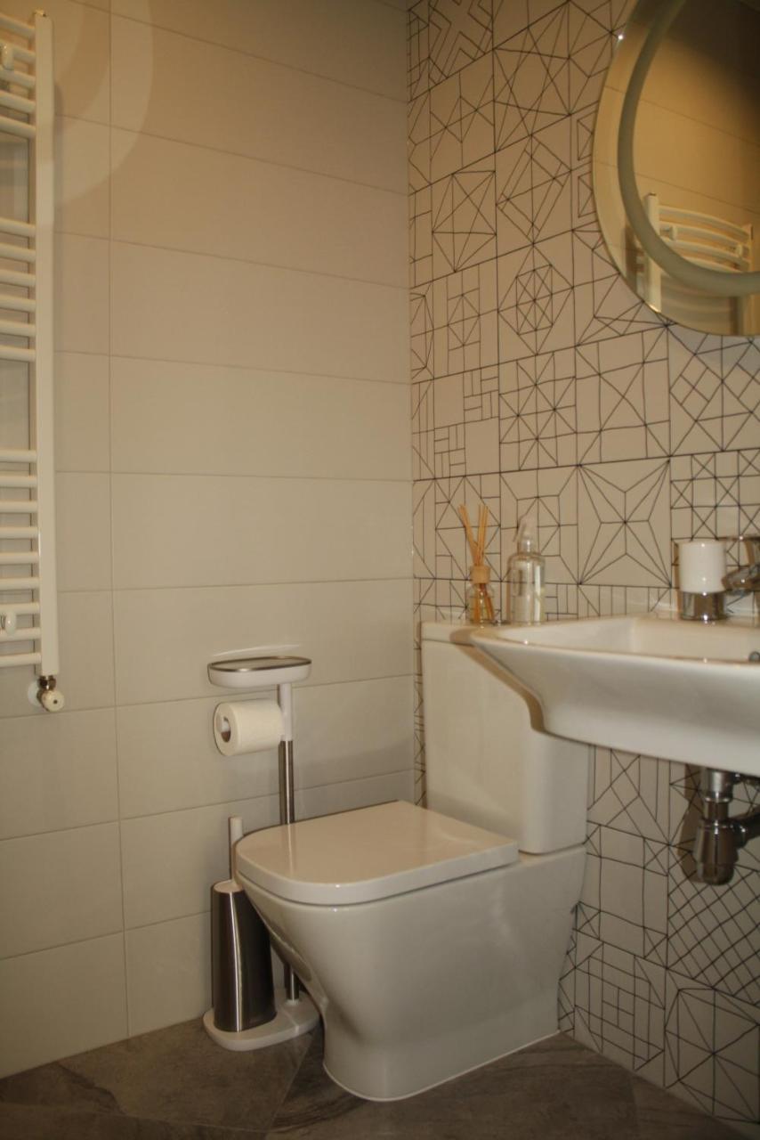 Lviv Wall Street Apt Екстериор снимка